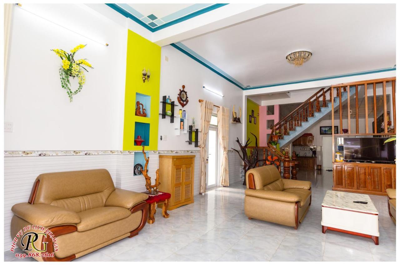 Nhà Nghỉ&Homestay Phạm Gia Van Ninh Exterior foto